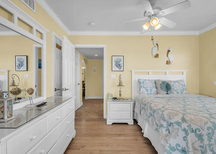 Holiday home Barefoot B201 *