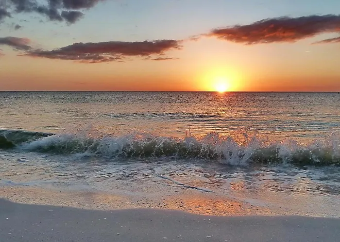 Barefoot B201 Clearwater Beach